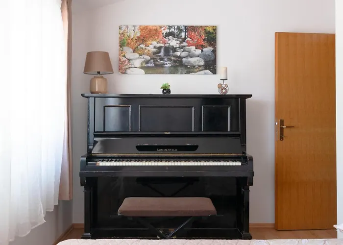 Awesome In With Jacuzzi * Barban