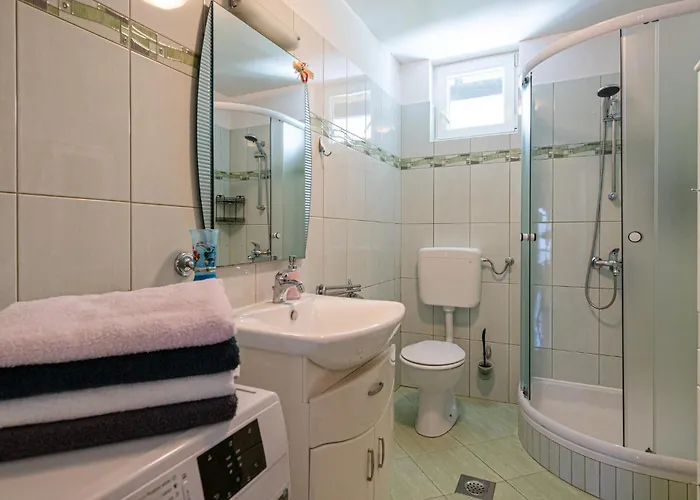 Awesome In With Jacuzzi Σπίτι διακοπών