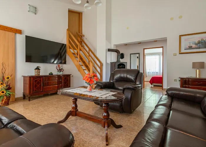 Awesome In With Jacuzzi Σπίτι διακοπών *