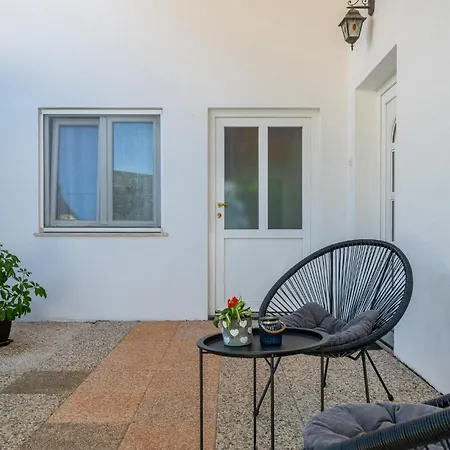 Holiday home Awesome In Barban With Jacuzzi Divsici