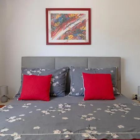 Semesterbostad Awesome In With Jacuzzi